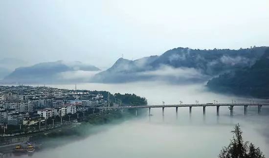 中國最適合私奔的10個古鎮(zhèn)：春暖花開旅途美麗！