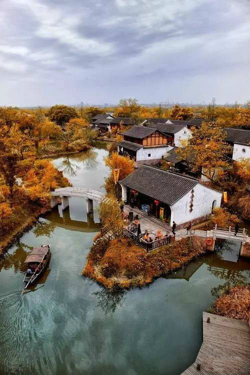 古建筑，一片瓦，遮風(fēng)擋雨