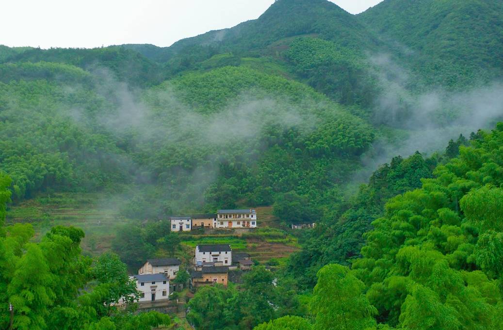 黃山云上民宿，看云卷云舒留住淳樸田園生活