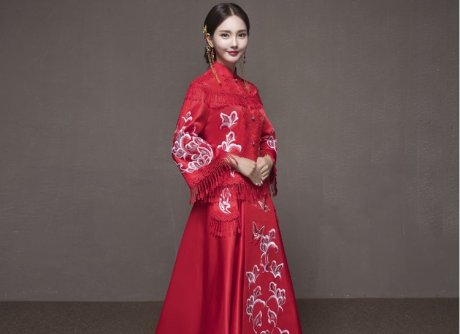 蝶戀花蘇繡新娘結(jié)婚禮服，唯美大氣中式禮服