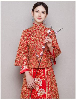 中式紅色新娘結(jié)婚禮服，唯美秀禾中式禮服