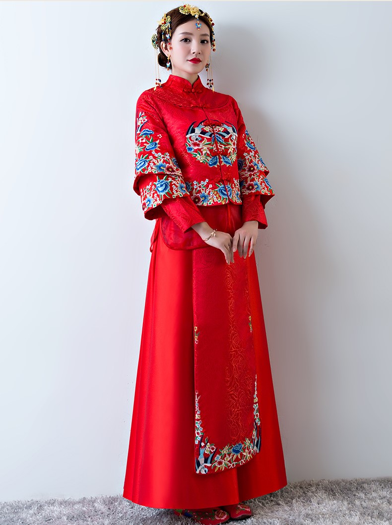 古色古香中式禮服，中國風(fēng)新娘結(jié)婚禮服