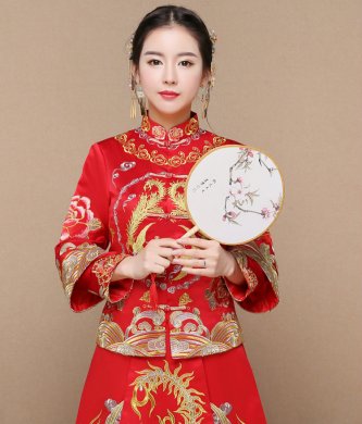 紅色龍鳳褂中式禮服，復(fù)古時(shí)尚中國風(fēng)新娘禮服