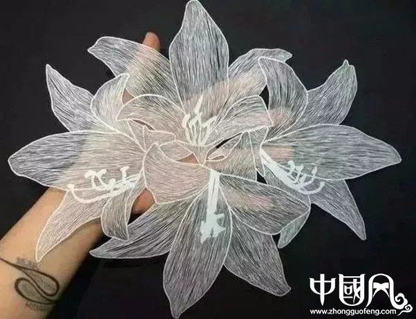 栩栩如生的紙雕藝術(shù)作品欣賞(20張）