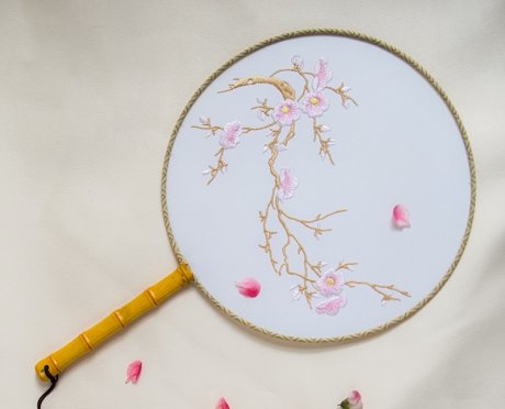 清新桃花刺繡團扇，粉色韻味繡花宮扇工藝扇子