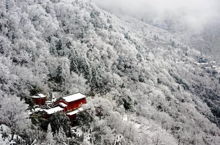 武當(dāng)山雪景攝影：雪后武當(dāng)是仙山