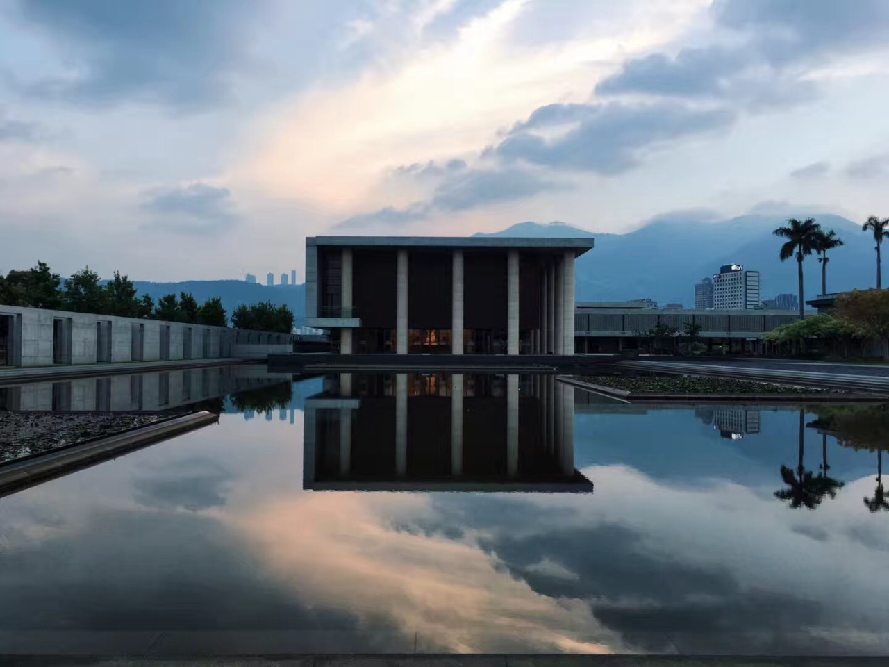 28000m2神秘寺廟-水月道場(chǎng)，吸引百萬(wàn)人朝拜