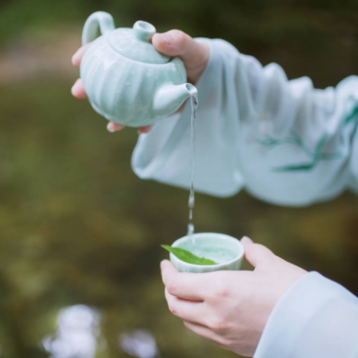 古風(fēng)女子纖纖玉手頭像，寧靜清幽女生頭像